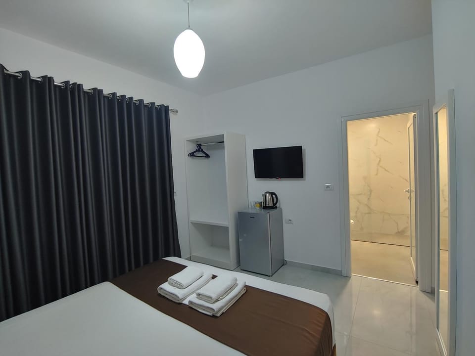 TV and multimedia, wardrobe