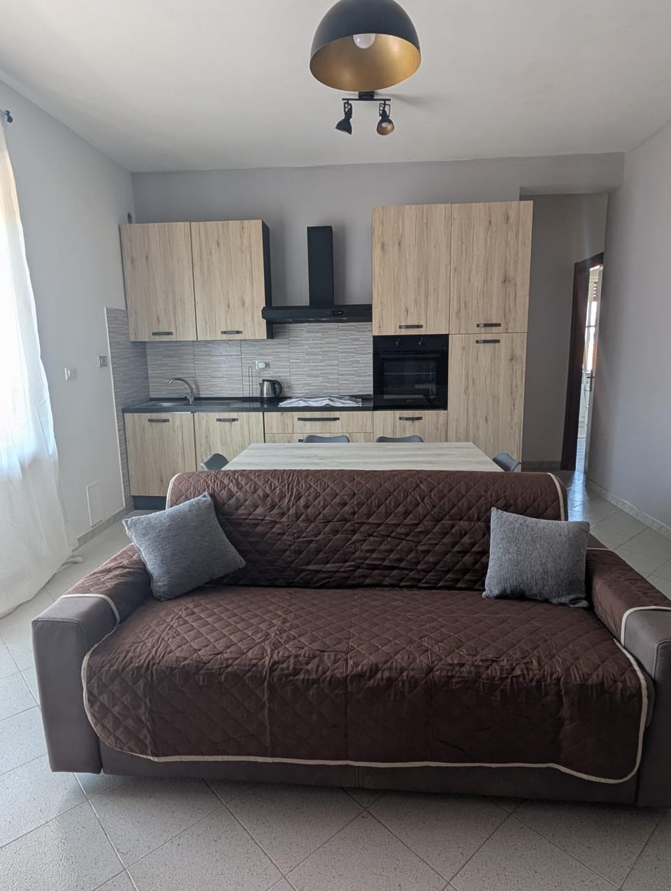 Kitchen or kitchenette, Living room, Seating area