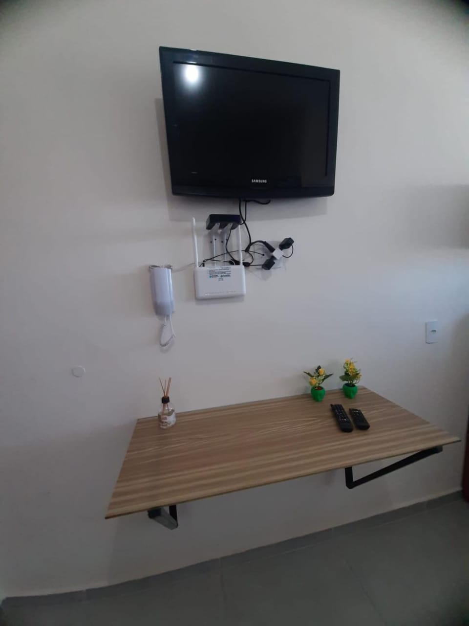 Varginha, Flat, Studio em Minas Gerais com Lazer Total e Estacionamento Gratuito Apartment in State of São Paulo