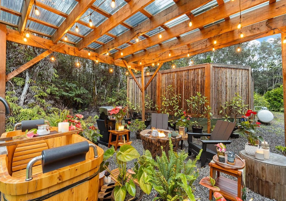 Patio, BBQ facilities, Garden, Hot Tub, Seating area