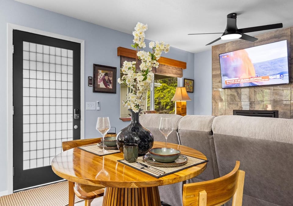 TV and multimedia, Dining area