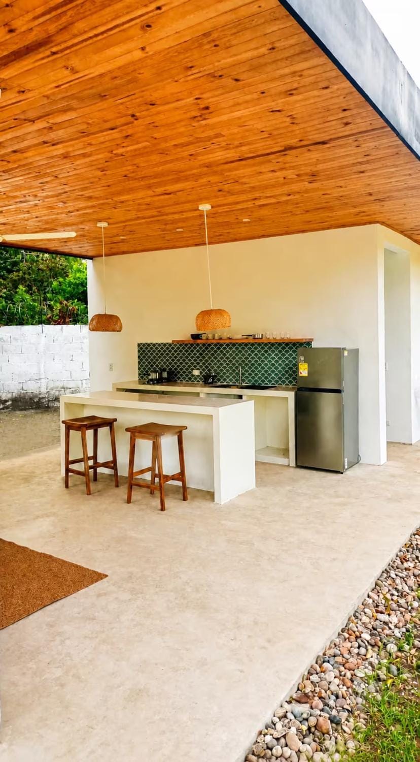 Kitchen or kitchenette, kitchen