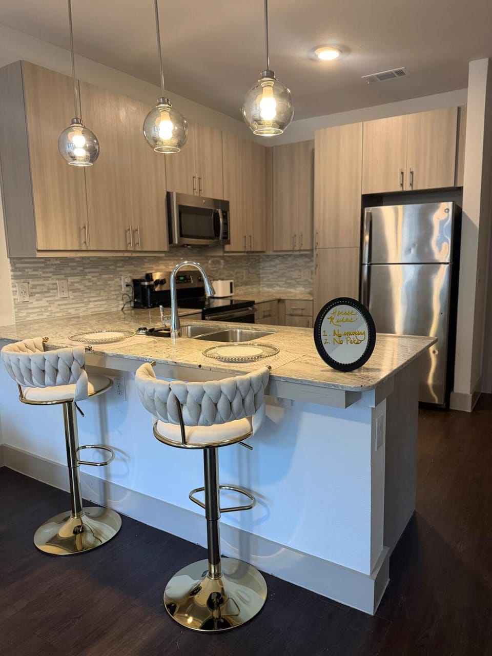 Canal Luxe Apartment in Farmers Branch