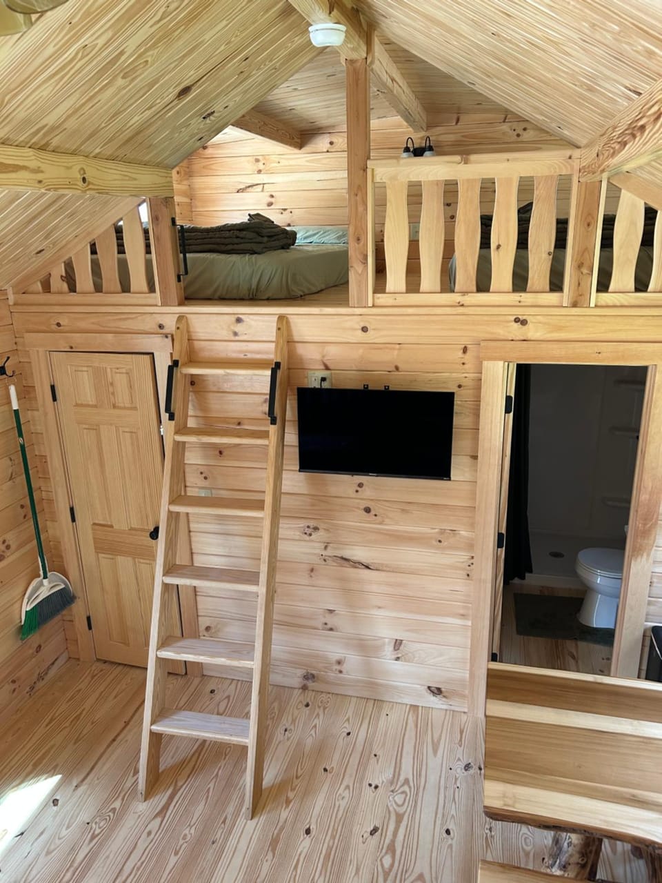 bunk bed
