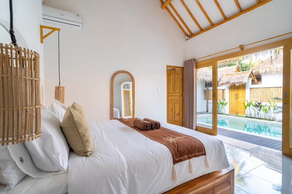 SUKACITA House of Joy Villa in Pemenang