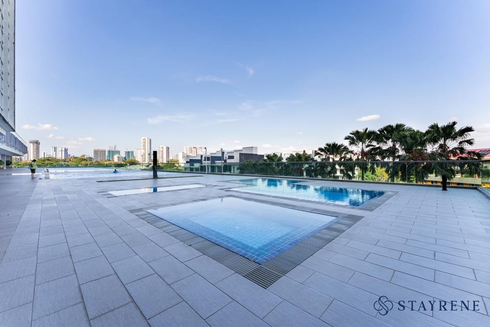 Pool view, Swimming pool