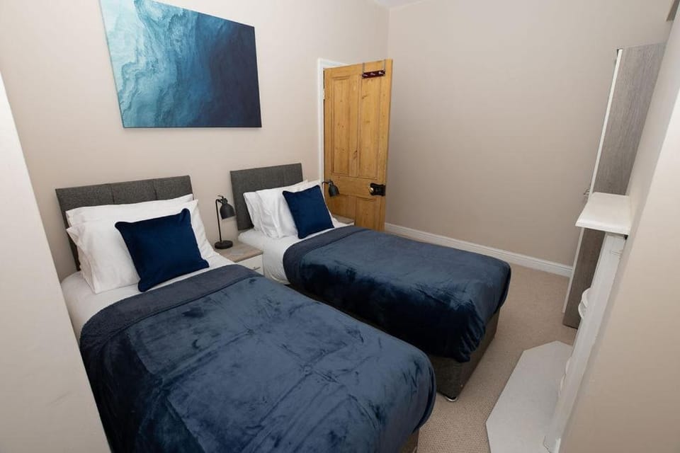 Stylish Scarborough Summer Retreat House in Scarborough