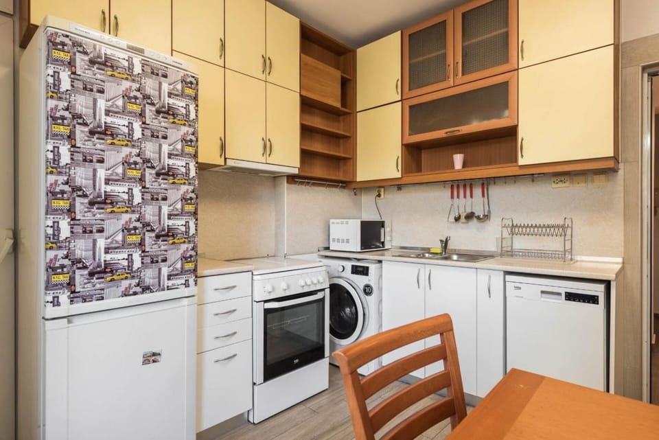 Central Varna Stay on Slivnitsa 2 Bedroom Apartment in Varna