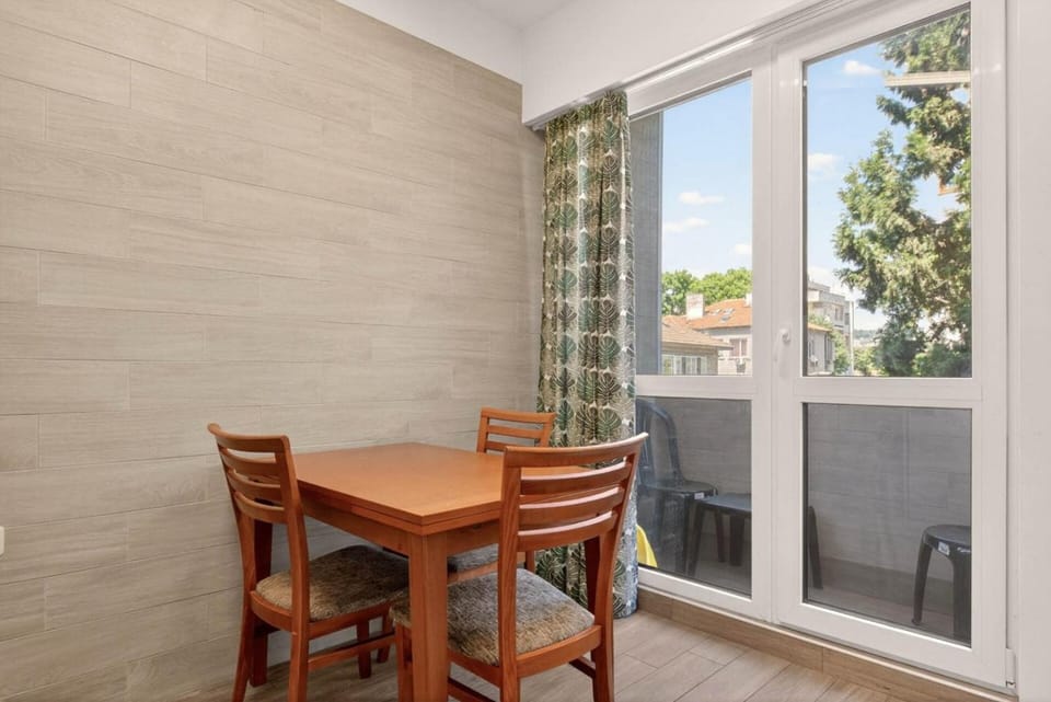 Central Varna Stay on Slivnitsa 2 Bedroom Apartment in Varna