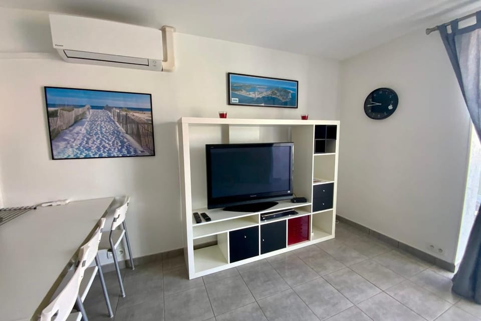 TV and multimedia, air conditioner