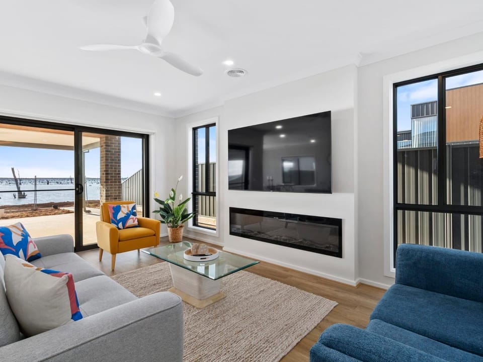 Banyula Lakehouse House in Yarrawonga