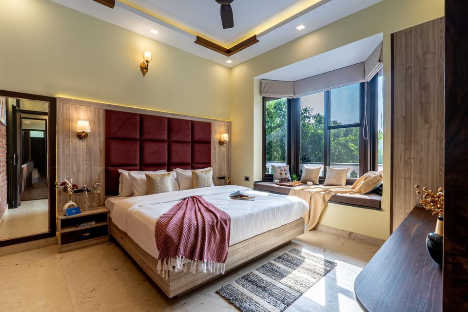 Bed, Photo of the whole room, Bedroom