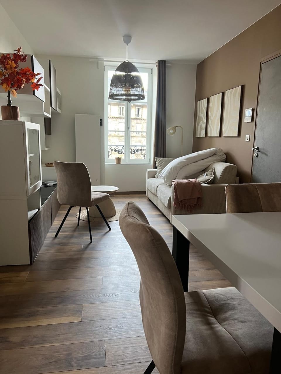 Beige Neige Apartment in Auvergne-Rhône-Alpes