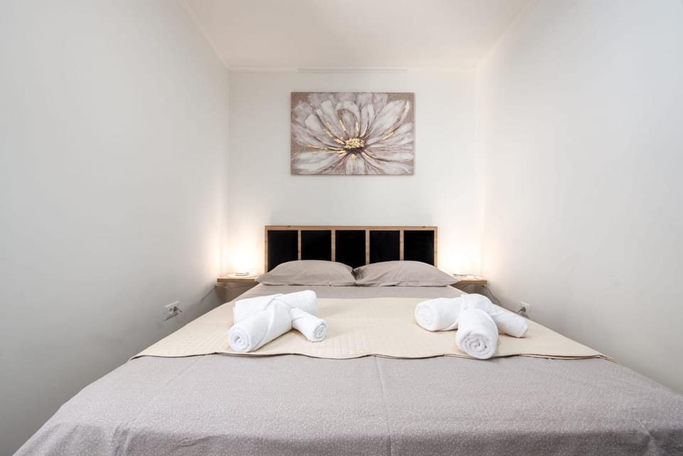 Apartment Any - 3 Bedrooms, Free Wifi, Old Town Zadar Apartment in Zadar