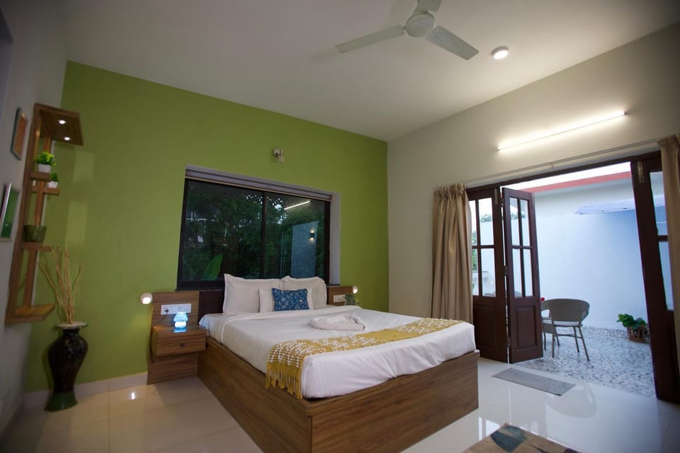 4BHK Villa in Anjuna with Jacuzzi & Pool Villa in Baga