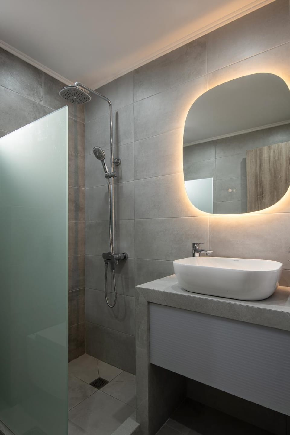 Shower, Bathroom, towels
