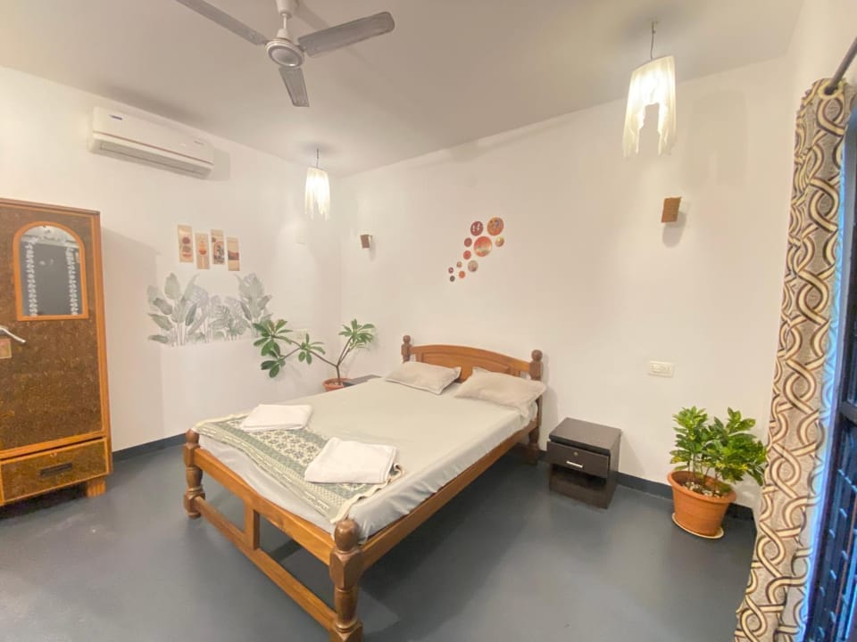 Casa de sazu 1bhk House in Mandrem