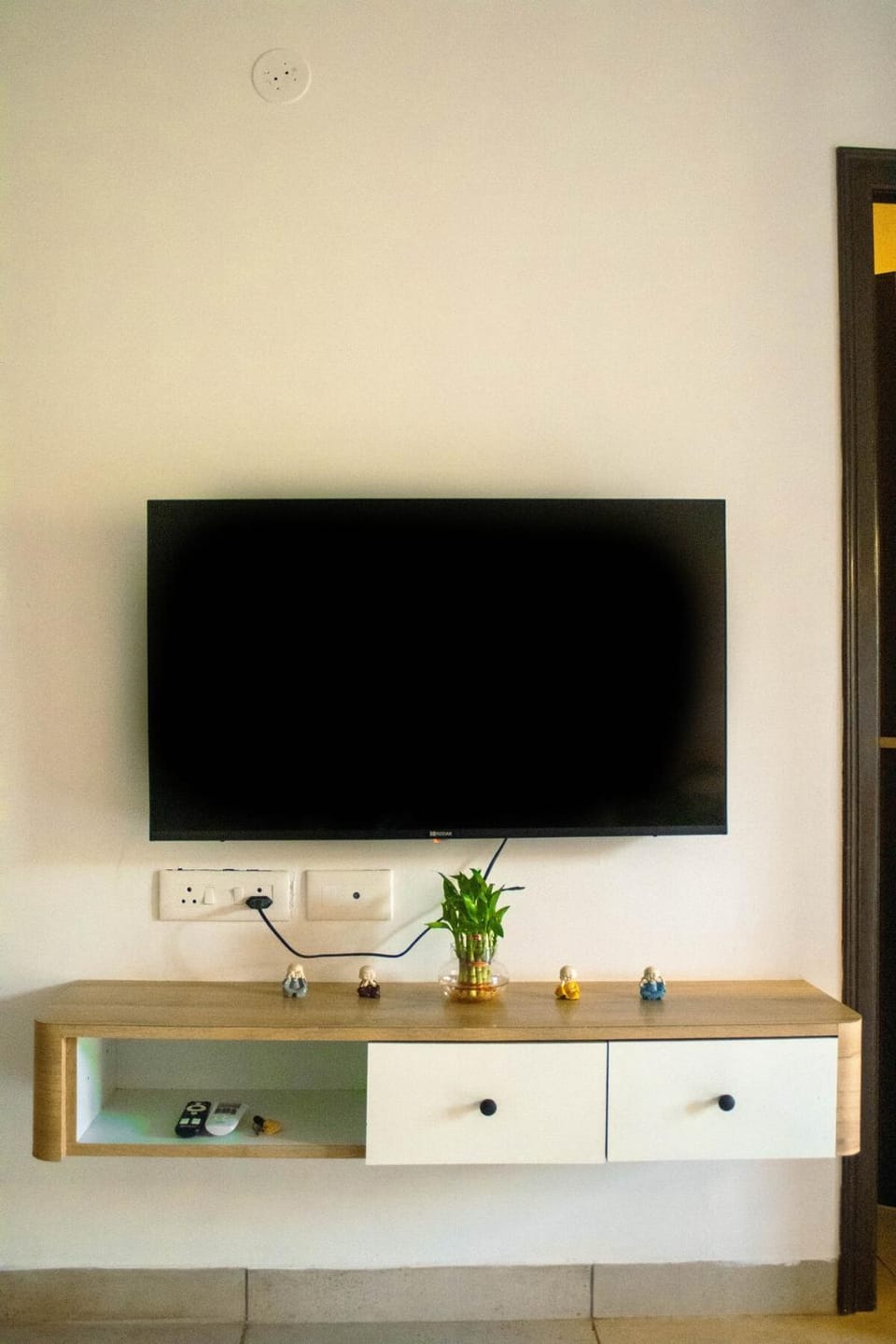TV and multimedia, Evening entertainment