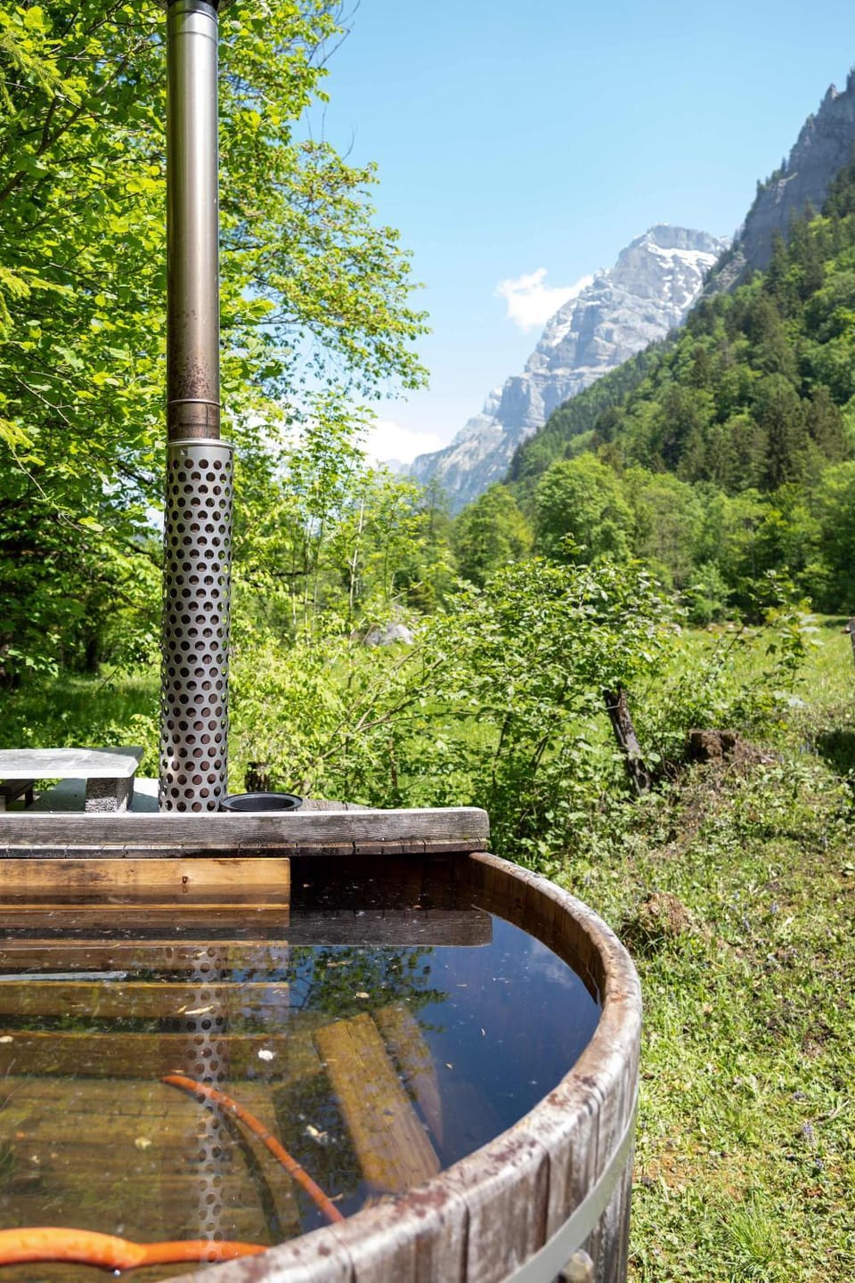 Private 2BR Mountain House near Lake with Garden House in St. Gallen, Switzerland