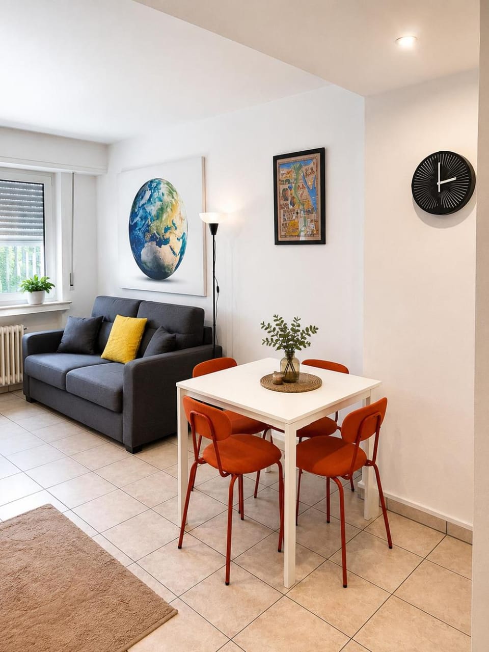 Seating area, Dining area