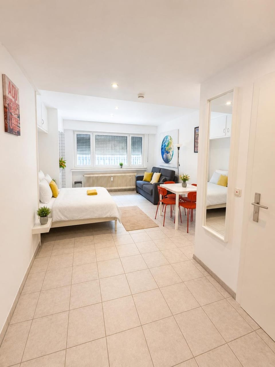 Living room, Photo of the whole room, Bedroom, room service, room service