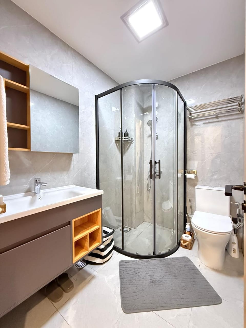 Luxury 2 Bedroom Apartment-Heated swimming pool,well equiped gym Apartment in Nairobi County