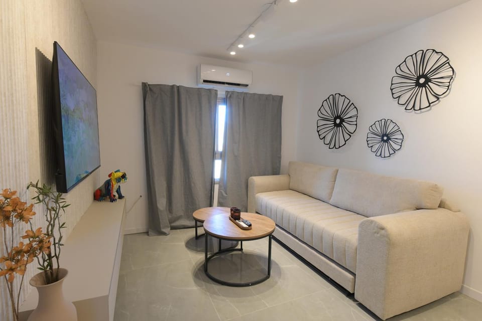 Red Desert-Amazing Pool Eilat Apartment in Eilat