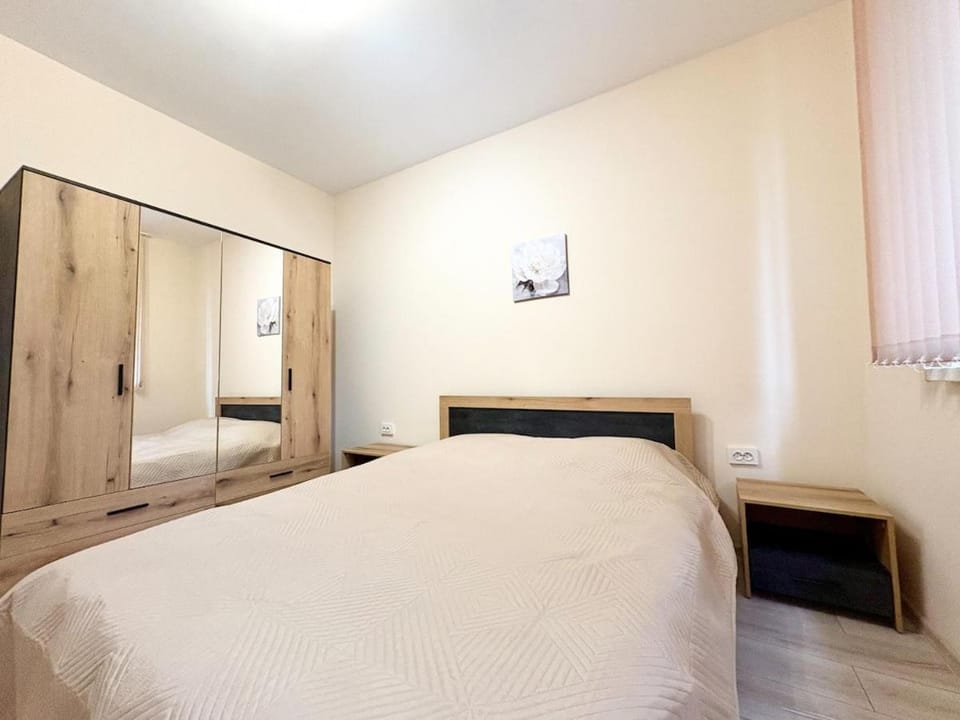 Bed, wardrobe