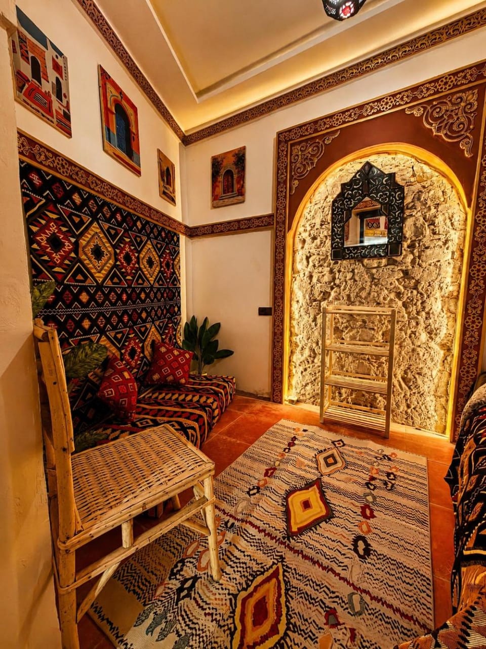 Seating area, Bedroom