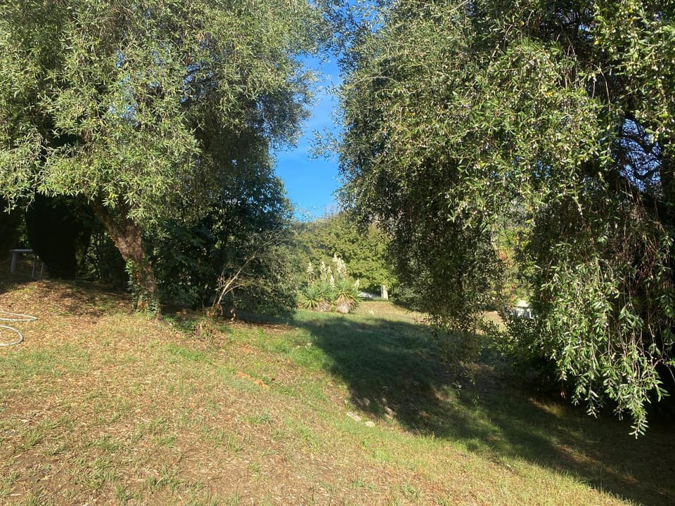 Appart 6 personnes au vert, Côte d'Azur Apartment in French Riviera
