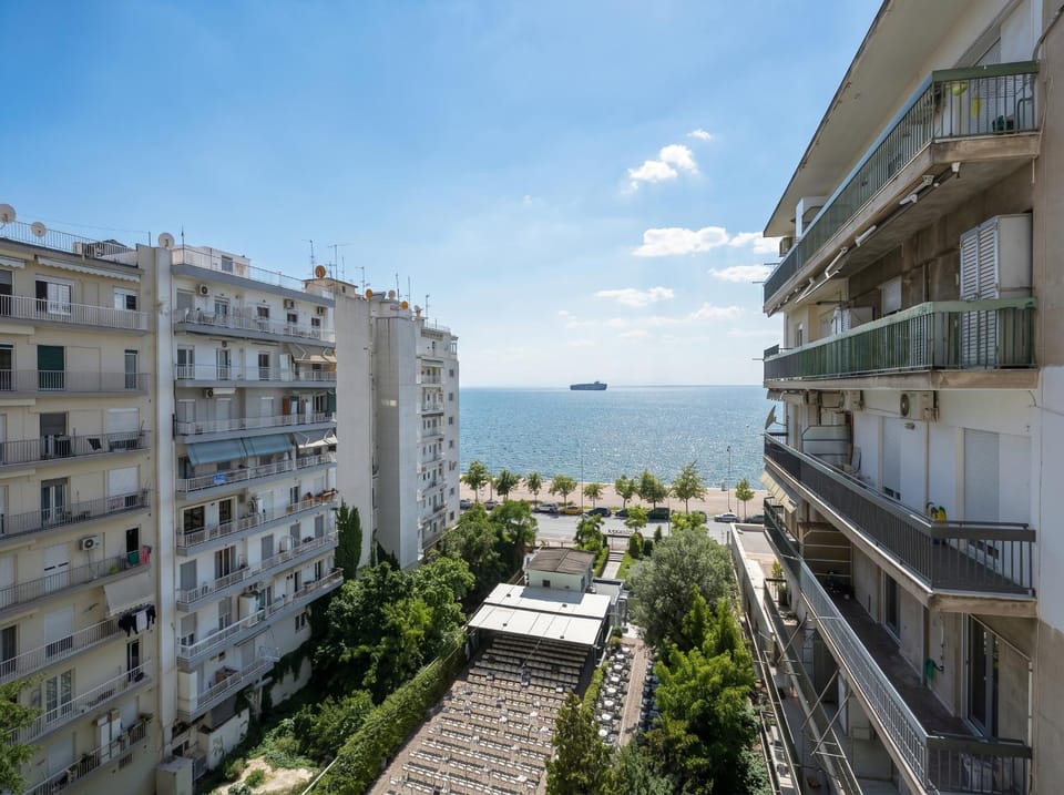 Property building, Balcony/Terrace, Sea view, Sea view