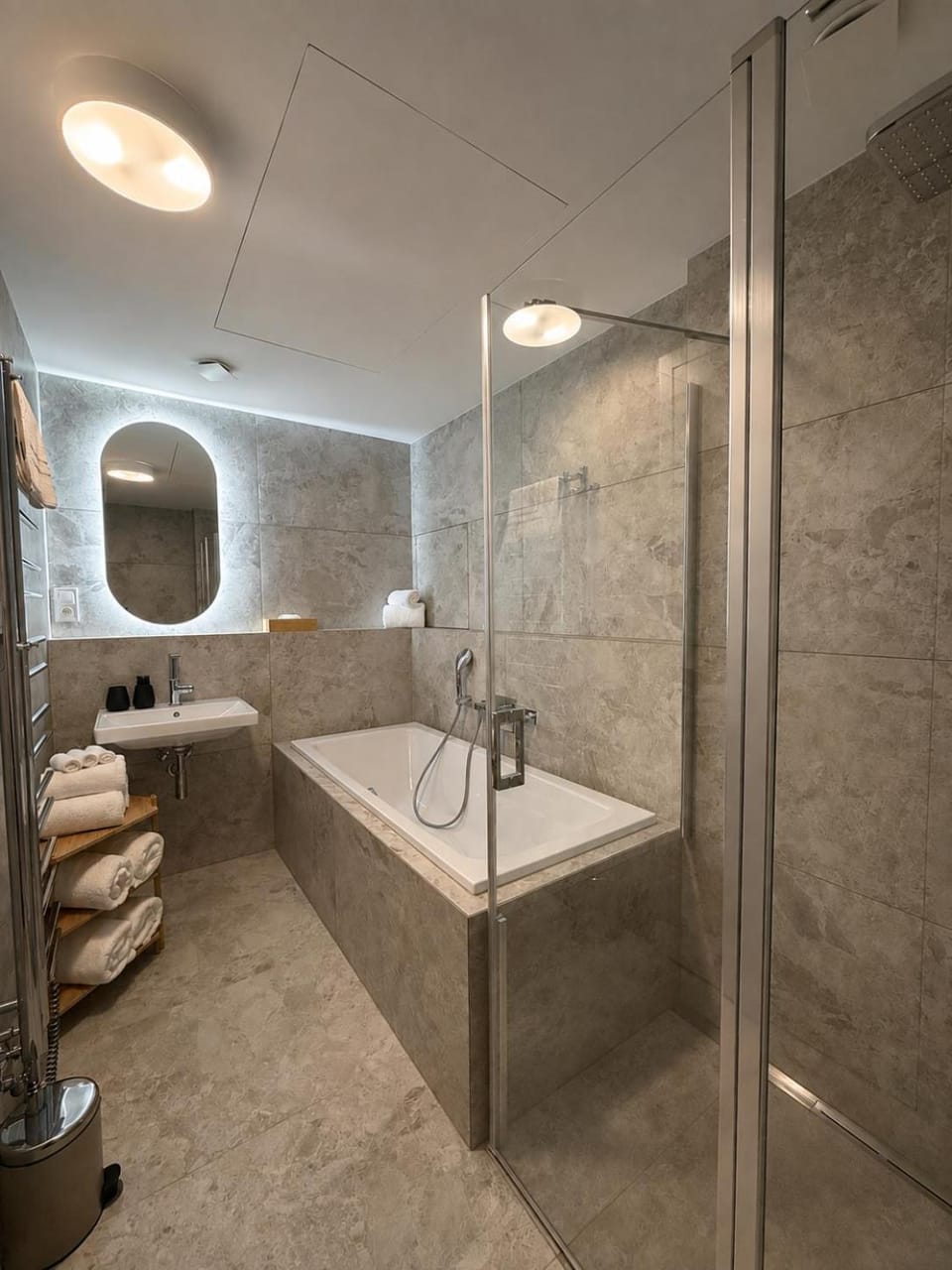 Shower, Bathroom