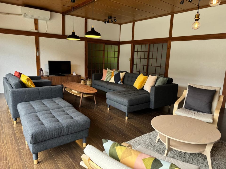 Communal lounge/ TV room, Living room