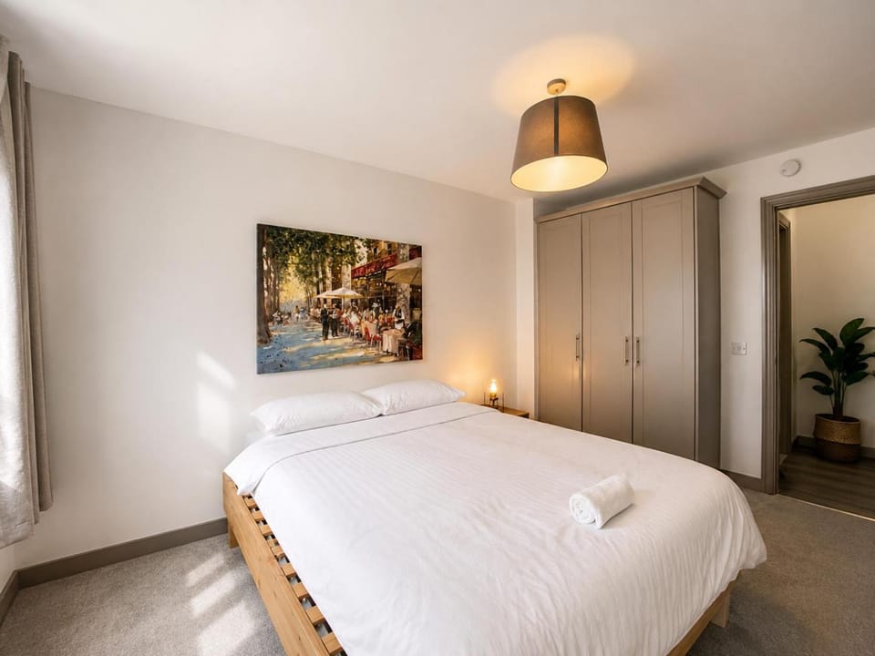 Bed, Photo of the whole room, Bedroom, wardrobe
