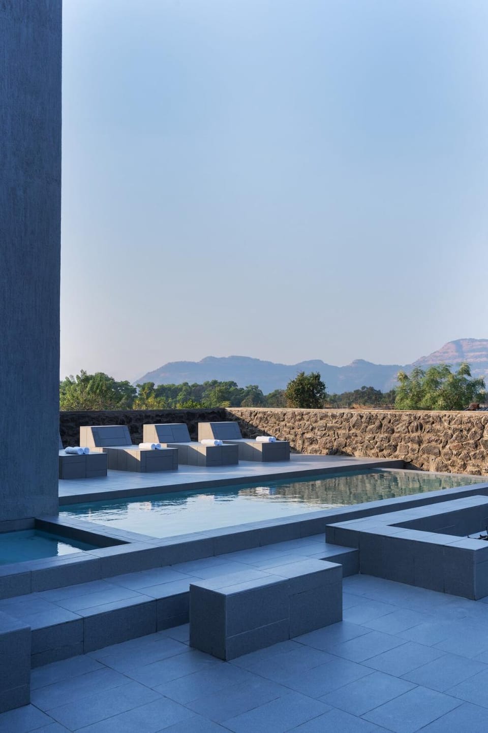 View (from property/room), Mountain view, Pool view, Swimming pool
