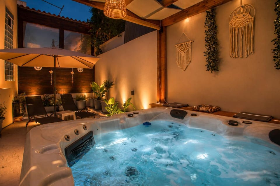 Night, Natural landscape, Hot Tub