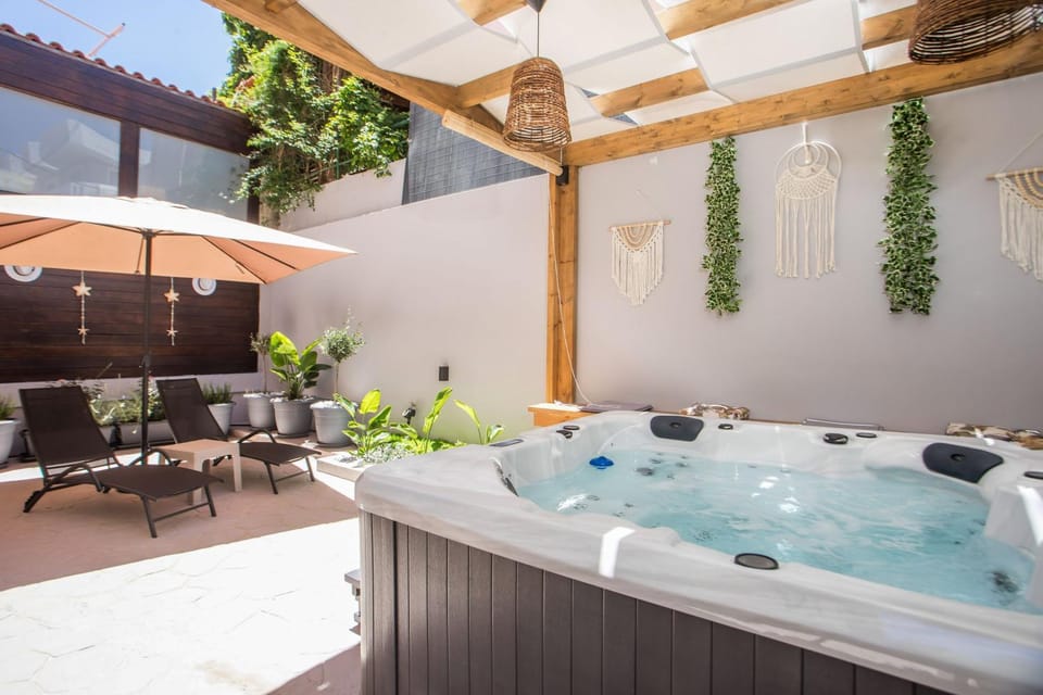 Day, Natural landscape, Hot Tub, sunbed