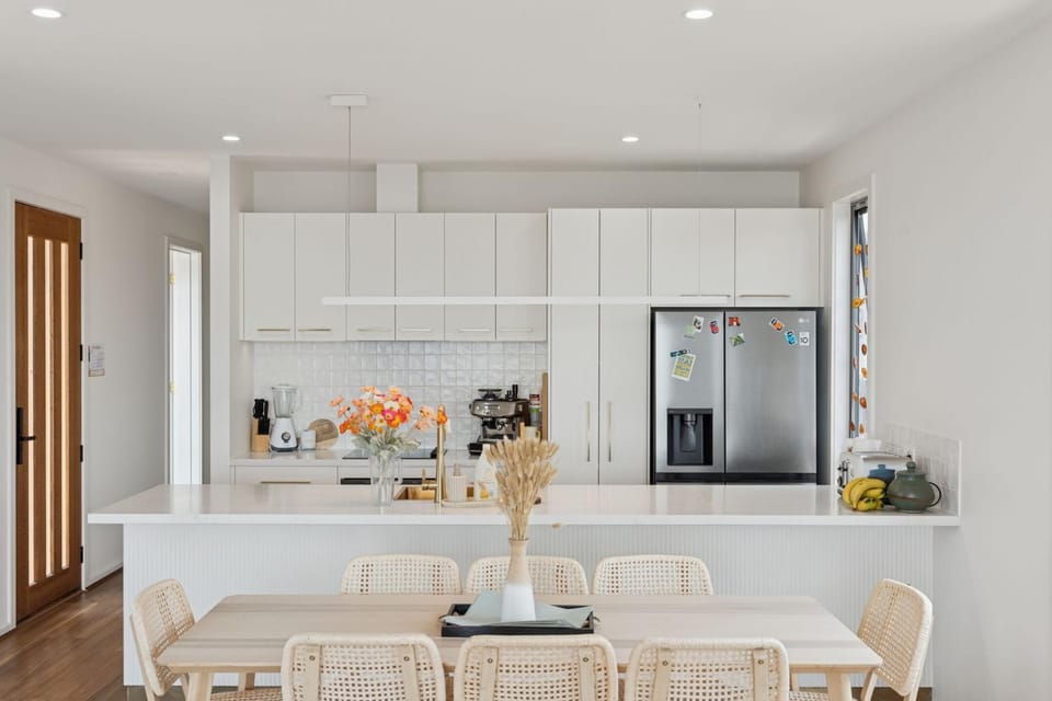 Snowy Lake Haven House in East Jindabyne