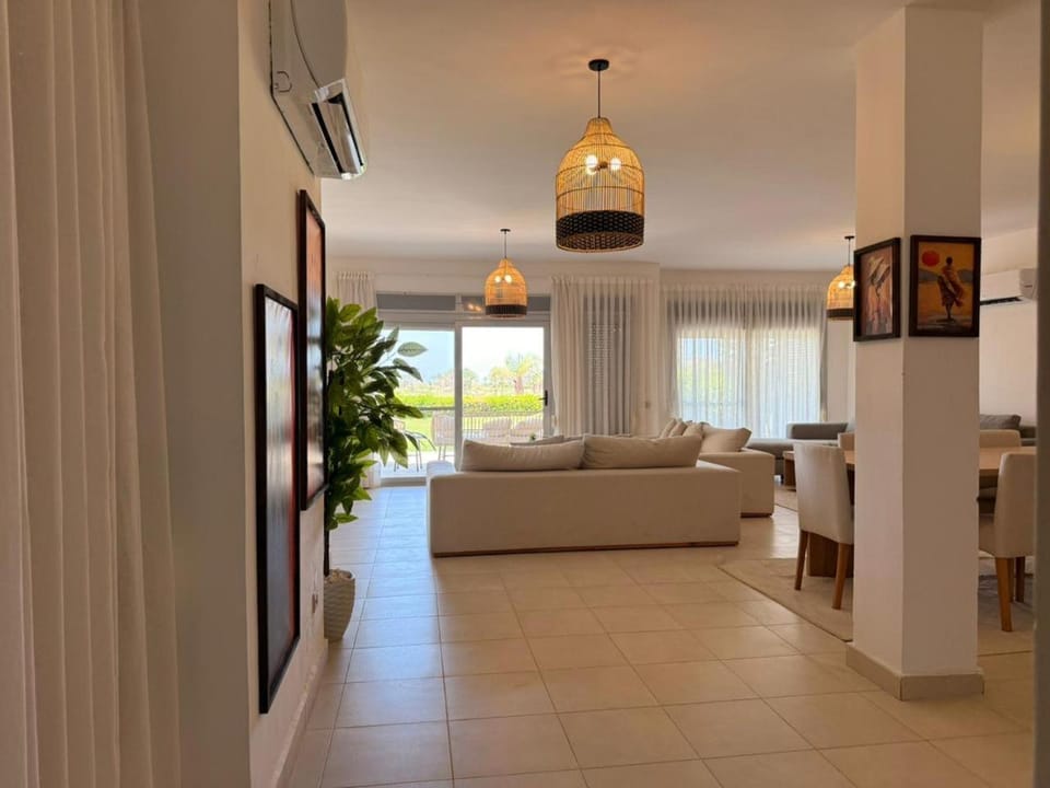 Spacious 3BR Einbay Villa with Terrace & Views Villa in Egypt