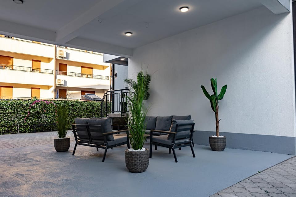 Seating area