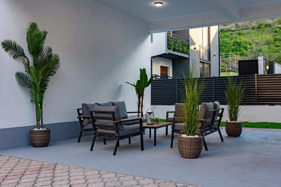 Seating area