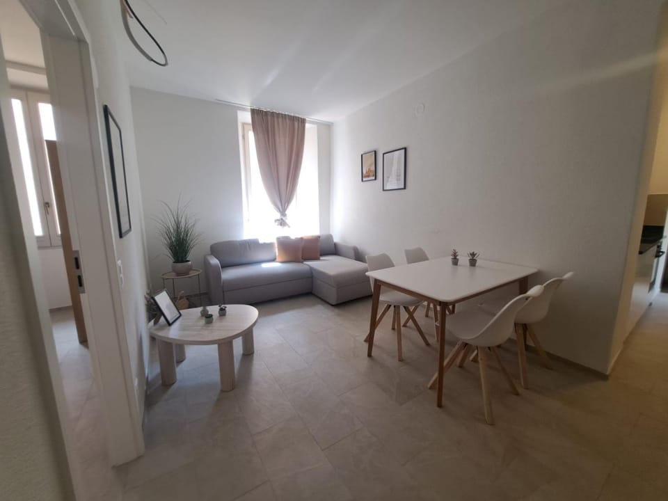 Linen House by Quokka 360 - A Few Steps from Piazza Grande Apartment in Locarno