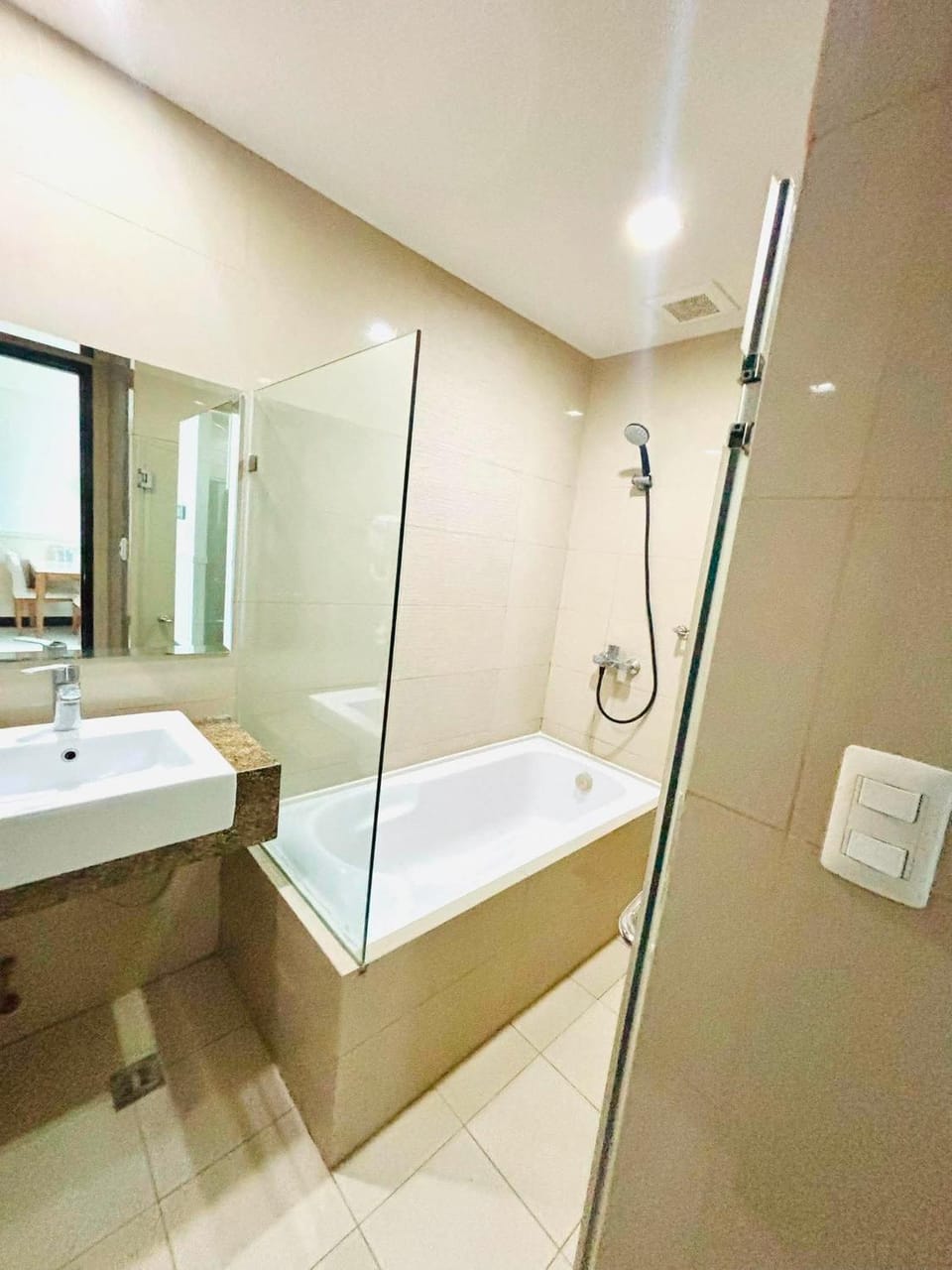 Mactan Newtown Staycation Hotel in Lapu-Lapu City