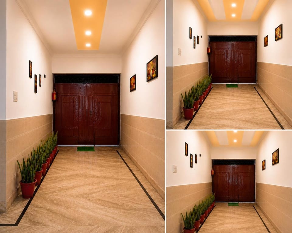 Facade/entrance, Parking