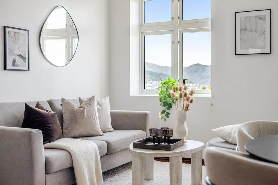 Charming apartment in Sandviken with a view Apartment in Bergen