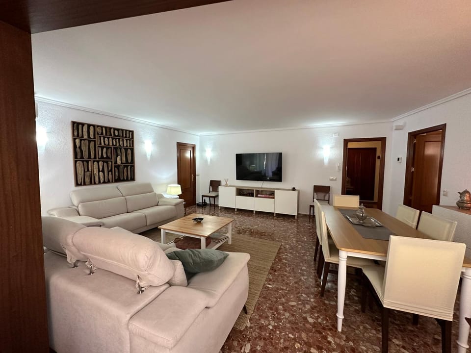Communal lounge/ TV room, Living room