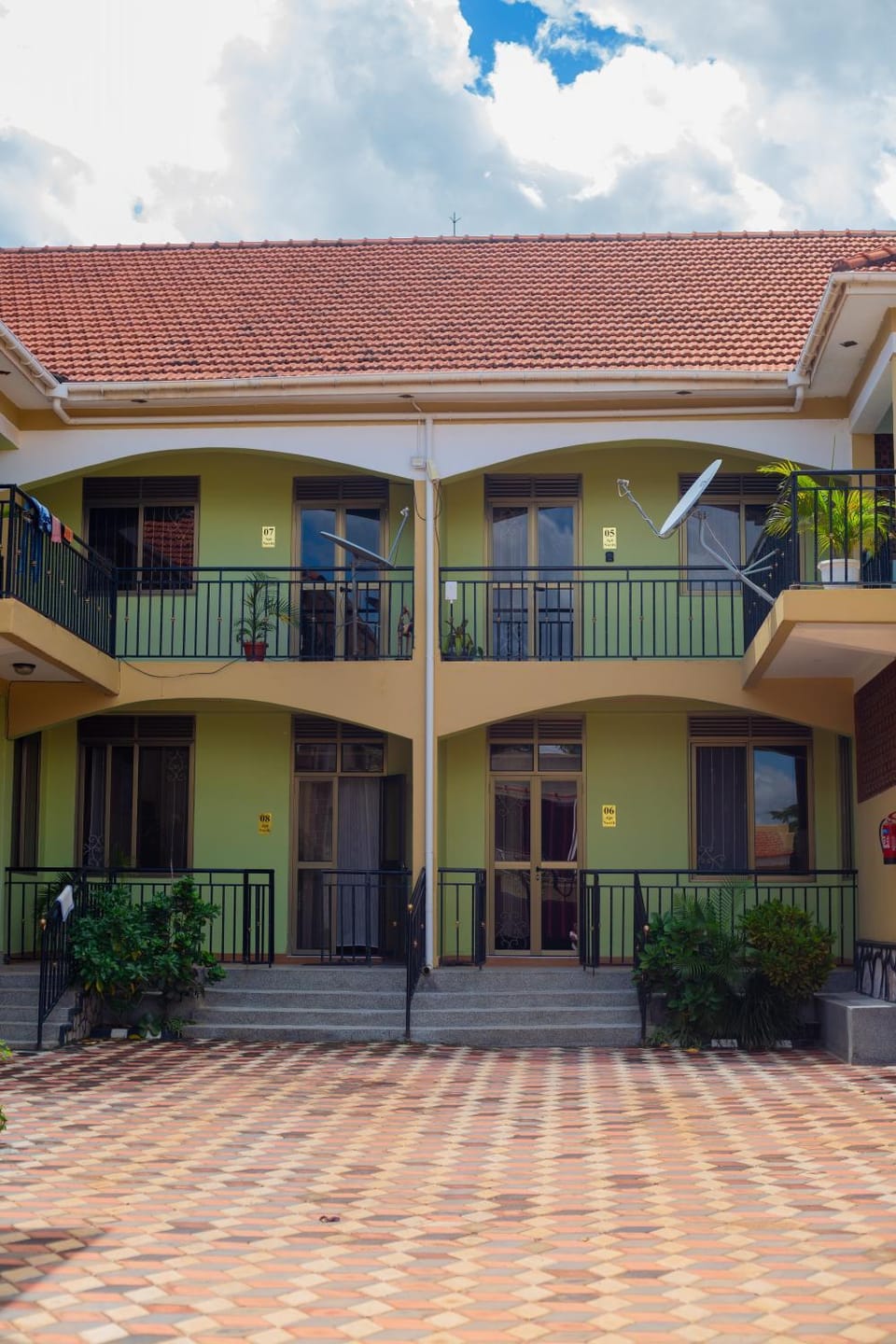 SkyNest Modern 2BR Apartment near Soroti Flying School and CBD Apartment in Uganda