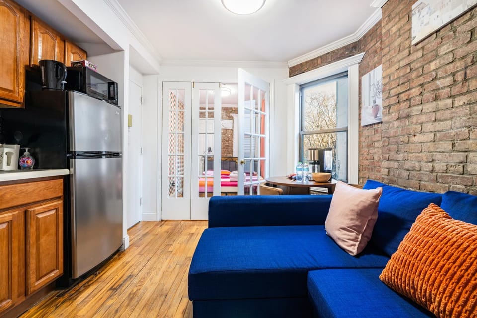 2 BD Stylish GetAway in Lower Manhattan Apartment in Lower Manhattan