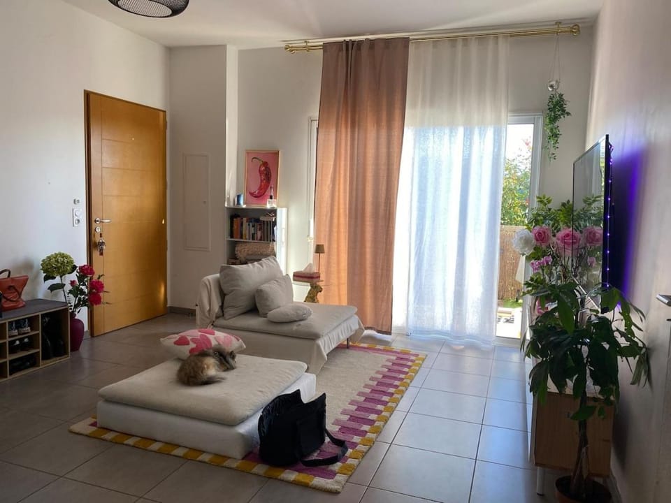 Bellucciu T2 avec terrasse , jardin piscine privee Apartment in Ajaccio