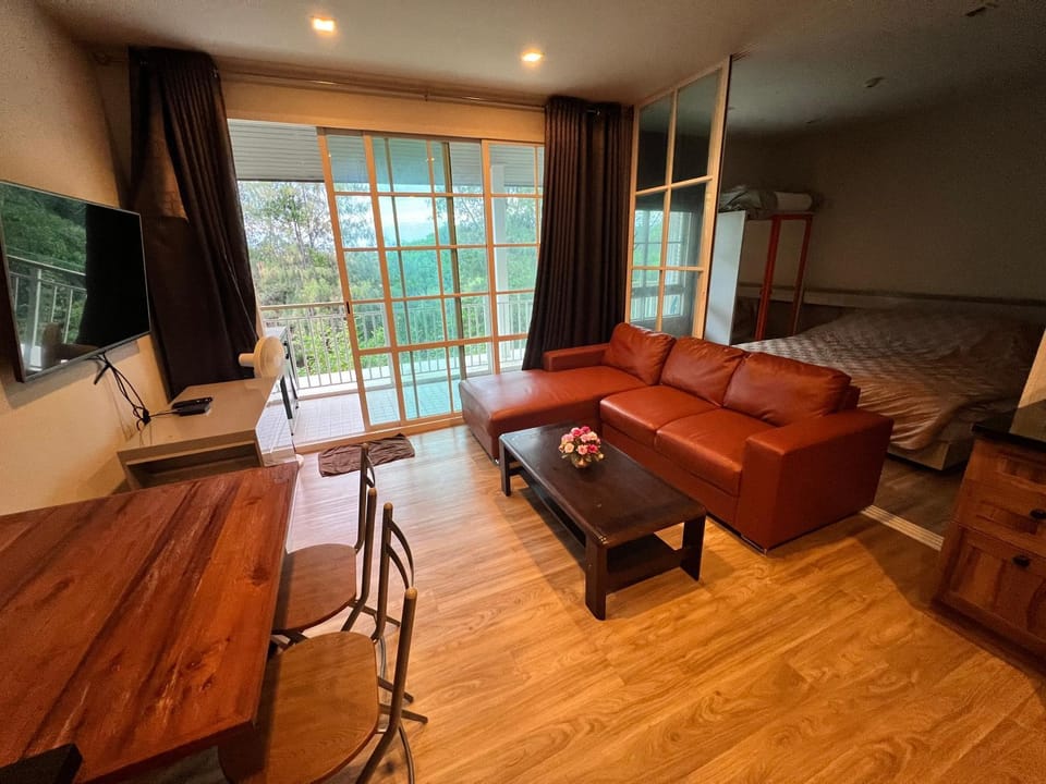autumn huahin Apartment in Nong Kae